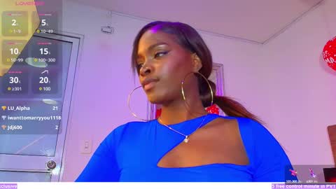 KAROL SCOTT online show from March 3, 11:35 pm