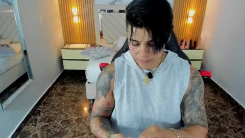 Karol and Luna online show from May 26, 7:42 pm