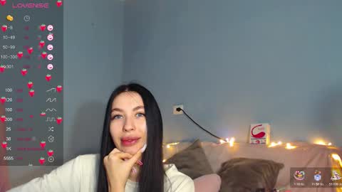 Kira online show from November 12, 5:32 am