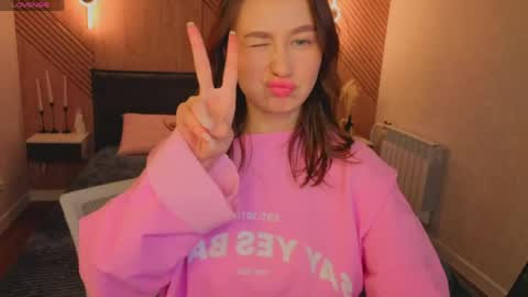 Karolina online show from April 10, 1:33 am