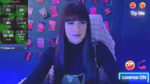 Caroline online show from January 18, 7:06 am