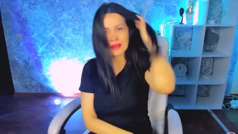 Karolina online show from April 25, 11:56 am