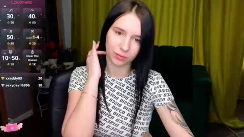 Karolina online show from March 22, 8:51 am