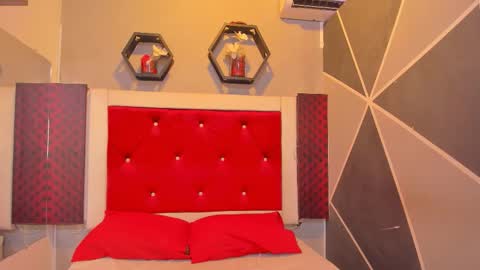 Karol online show from October 7, 11:50 am