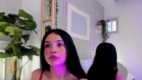 Kary  online show from October 24, 8:09 pm