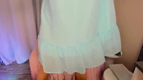 Kate online show from December 1, 11:52 am