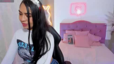 kataa_tay online show from December 17, 11:50 am