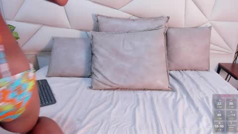 Kataleya  online show from April 18, 7:07 pm