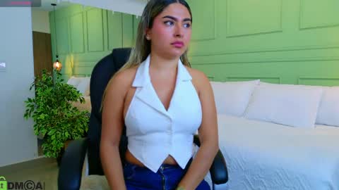 Kat online show from April 21, 11:50 am