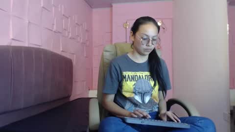 Katalina online show from March 27, 6:09 pm