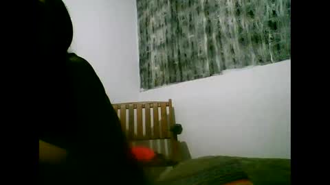 Danna online show from December 5, 2:55 am