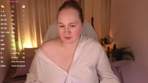 Kate   Follow me dear  online show from June 8, 11:33 am