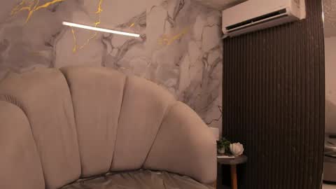 Im Katherine but call me Kate  online show from April 23, 12:29 pm