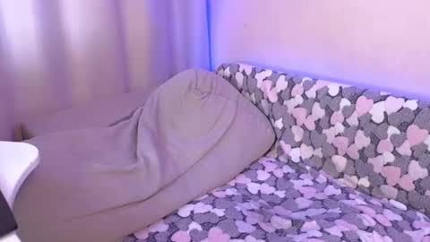 Snapshot of katerinnna chatting on December 4, 5:10 am Katerina online show from December 4, 5:10 am