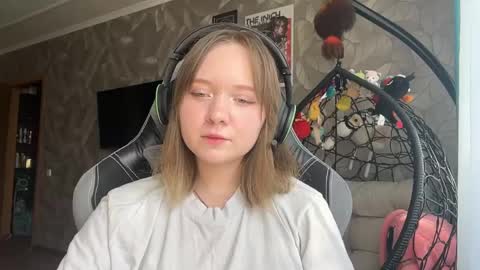 Alice online show from June 3, 1:47 pm