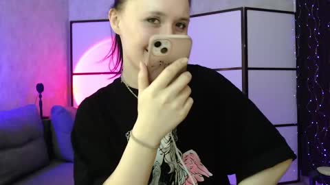 katherine_johnson online show from January 31, 12:18 pm