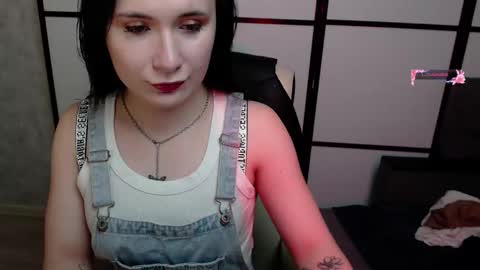 katherine_reinhart online show from October 30, 12:17 pm