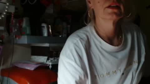 Kathleen online show from July 22, 8:22 pm