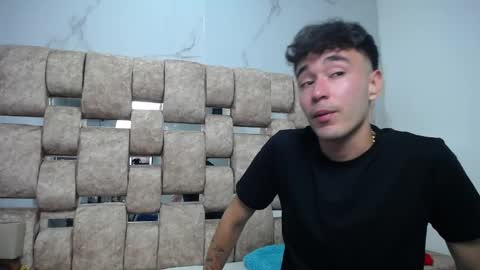 Kaht y Aiden online show from April 21, 4:25 pm