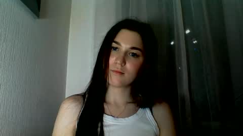 katie_foxi online show from June 13, 8:30 pm