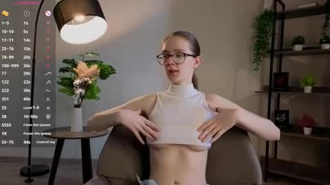 Scarlett online show from March 21, 8:19 am