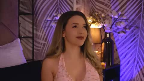 KatJolie online show from November 2, 7:58 pm