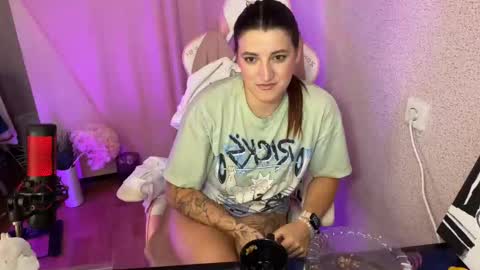   naked in pvt show 100 tk online show from November 4, 8:32 pm