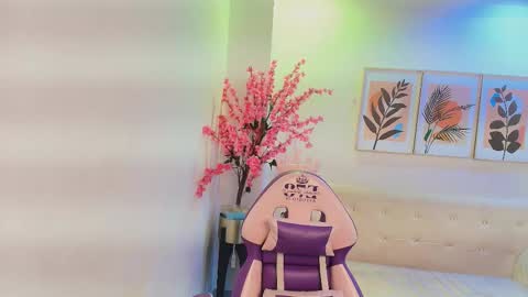 Katrina online show from November 14, 7:38 pm