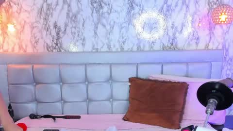 Katty  online show from April 20, 6:11 pm