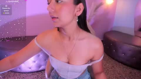 Katy online show from October 3, 7:44 pm