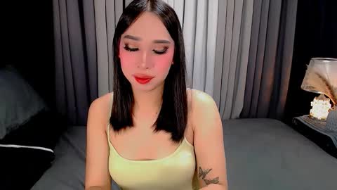 Snapshot of katya_ivelle chatting on October 19, 5:50 pm Ur sweet katya online show from October 19, 5:50 pm