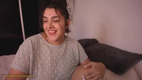    online show from March 21, 2:39 am