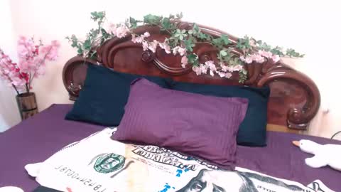 Katy online show from March 6, 6:05 pm