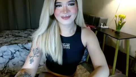 katykiat online show from October 17, 8:13 pm