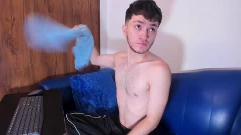 kavencastro online show from June 3, 4:37 am