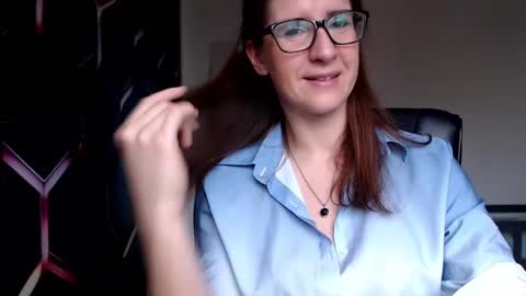 KayaLips online show from December 24, 8:11 am