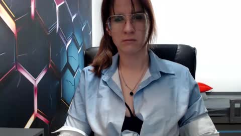 KayaLips online show from March 9, 4:11 pm