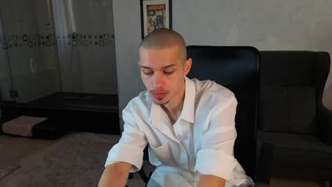 KaydenDrew online show from April 8, 4:48 am