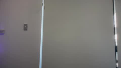 khaleesi online show from November 8, 6:38 am