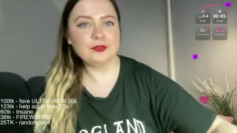 Kayla online show from July 20, 7:37 pm