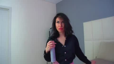 Kayla online show from August 4, 6:42 am