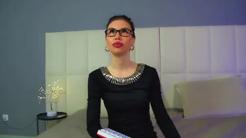 Kayla online show from June 13, 7:57 pm