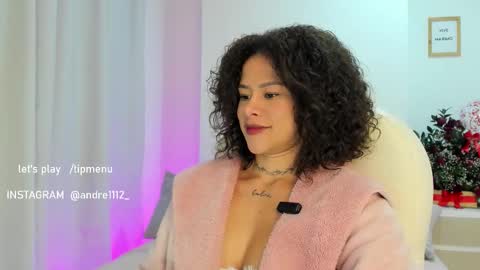 INSTAGRAM AND TW 11kayle online show from February 22, 7:05 pm