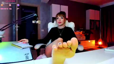 kaylee online show from July 18, 4:31 pm