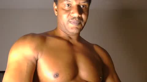 kaylee kakes online show from April 22, 8:05 pm