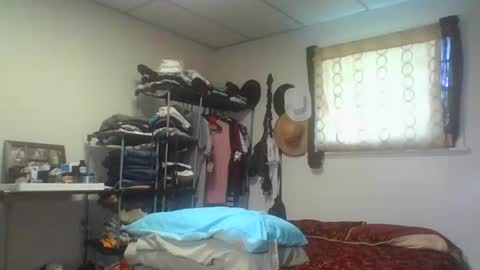 kaylee kakes online show from October 13, 6:10 pm