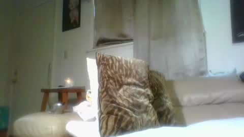 kaylee kakes online show from October 11, 8:34 pm