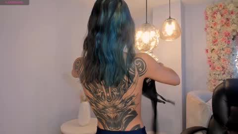 Kay online show from February 26, 3:43 am