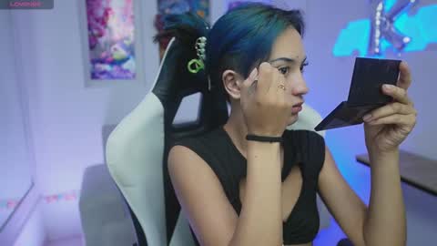 Kayra online show from October 21, 12:32 pm