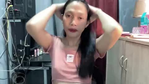 Its me Cora online show from November 13, 6:38 am